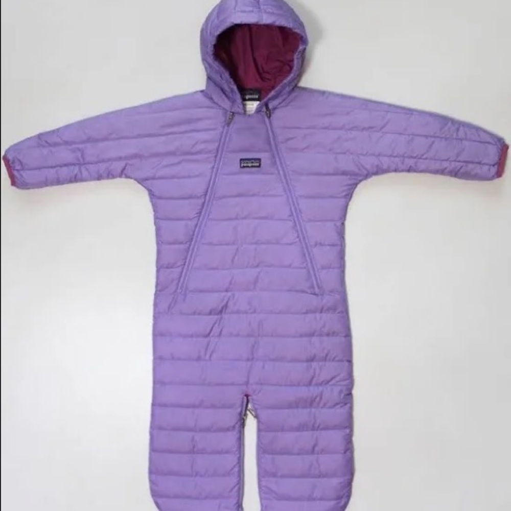Patagonia Baby Hi-Loft down bunting snow suit. Lavender, size 6 mos